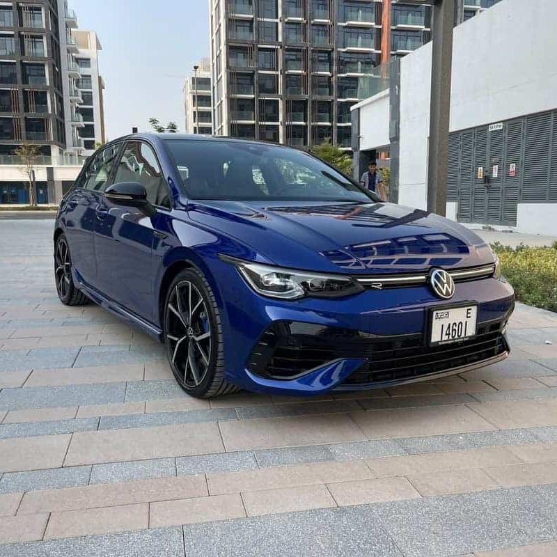 2023 Volkswagen Golf R Front
