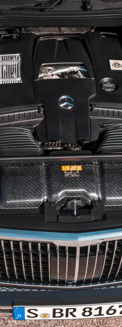 2023 GL600 Maybach is a bouncing luxury resort on wheels