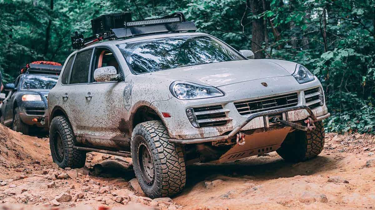 Best Off-Road SUVs: The Data Driven Approach