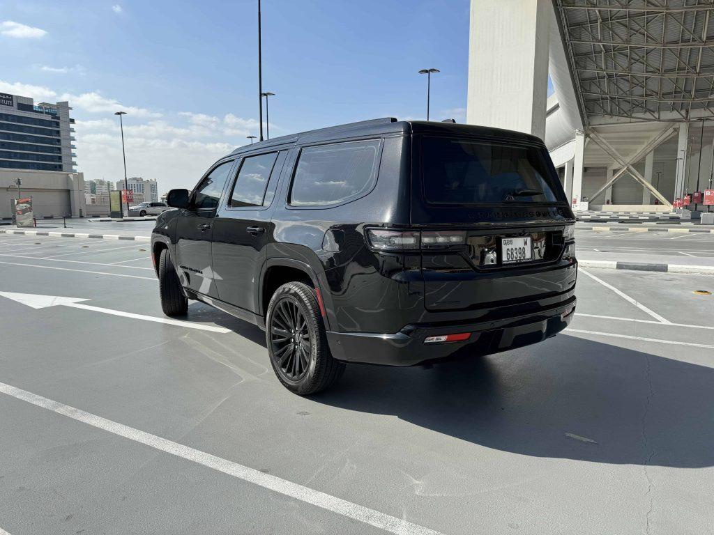 2023 Jeep Grand Wagoneer