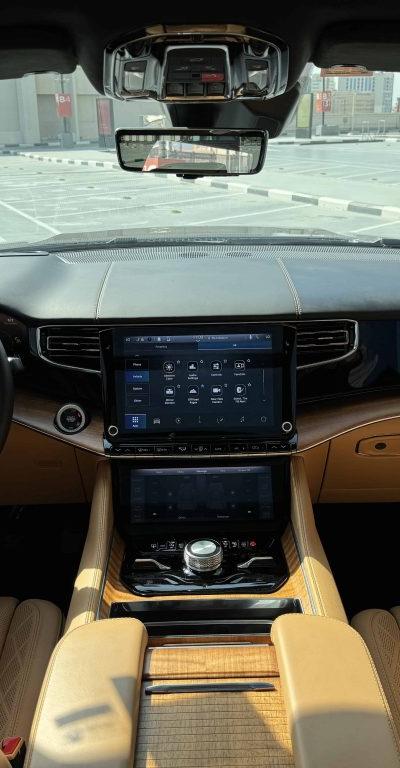 2023 Jeep Grand Wagoneer