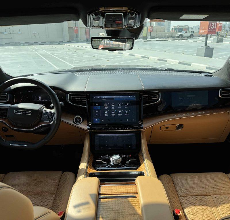 2023 Jeep Grand Wagoneer
