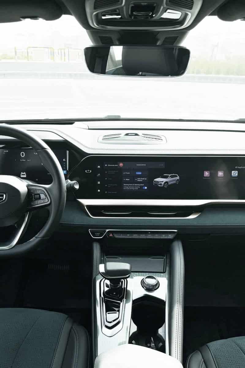2024 Geely Monjaro