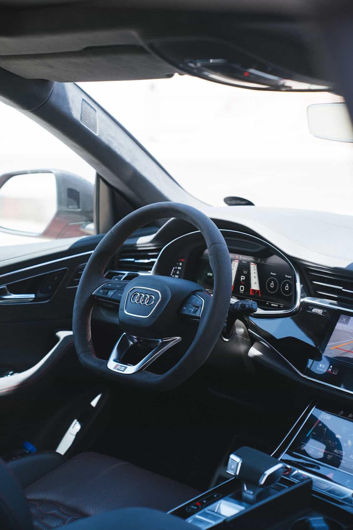 2025 Audi RS Q8